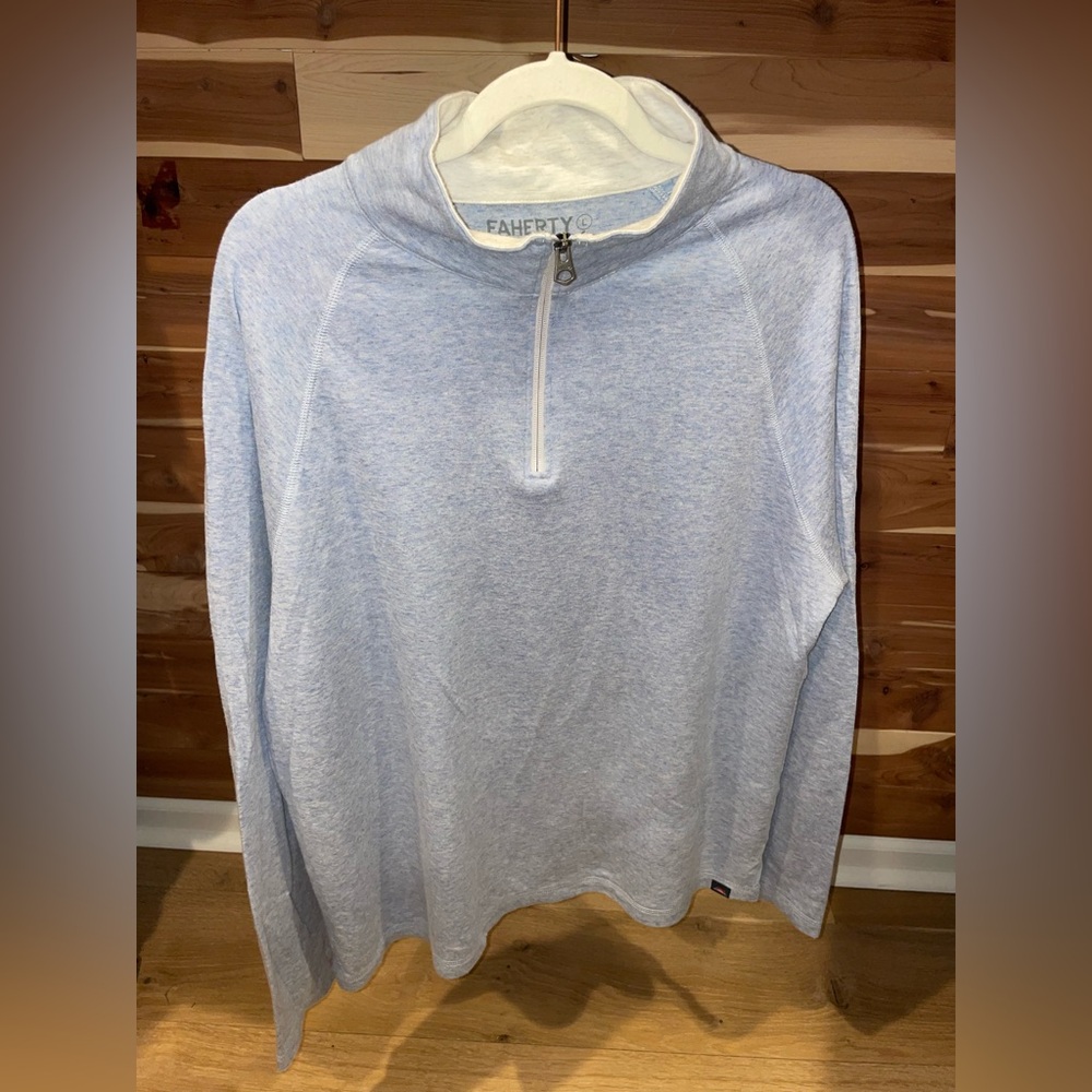 Faherty Quarter-Zip Pullover in Light Blue